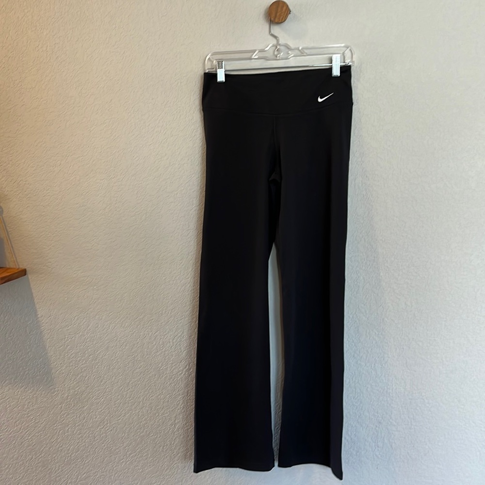 Nike. S. Black wide leg pants.